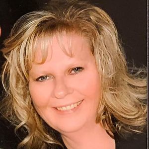 Meet your Posher, Tina